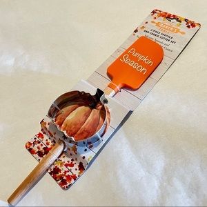 The Bakers Table Silicone Spatula and Stainless Steel Cookie Cutter Set